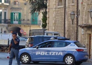 Modica: agli arresti domiciliari due fratelli responsabili di tentata estorsione, lesioni aggravate e violazione di domicilio