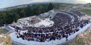 Le tragedie greche di Siracusa, tradotte in giapponese, cinese e arabo dalla Struttura Didattica Speciale di Ragusa