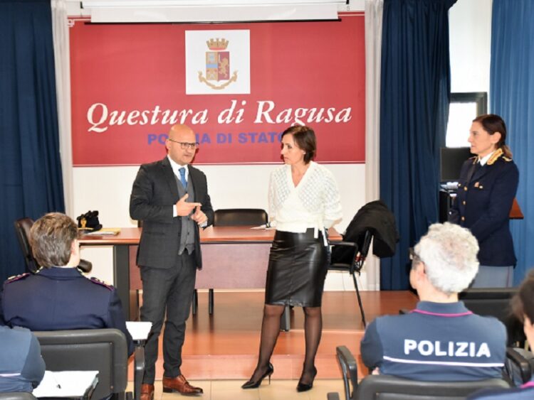Seminario sul tema: “La violenza di genere” per gli operatori della Polizia di Stato