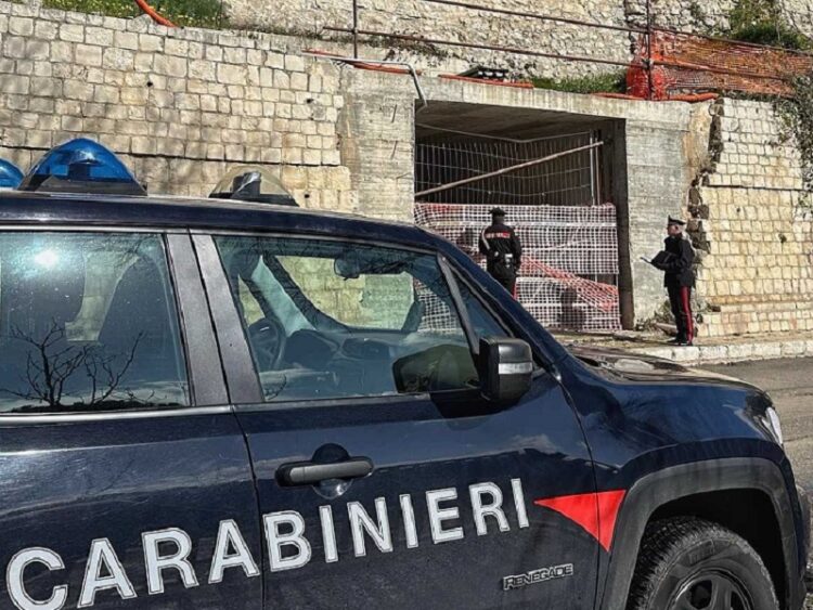 Furto nel convento di Santa Maria del Gesù: Carabinieri arrestano i responsabili