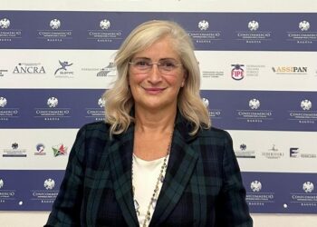 Confcommercio, serve contrastare la desertificazione commerciale