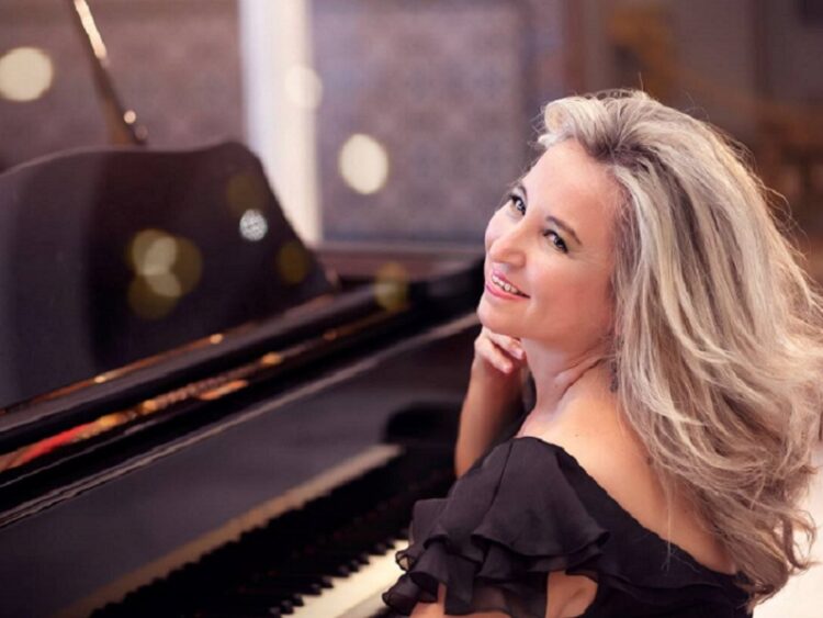 La pluripremiata pianista Paula Coronas a Ragusa, ospite di “Melodica” con il concerto dal titolo “Una Noche Española”