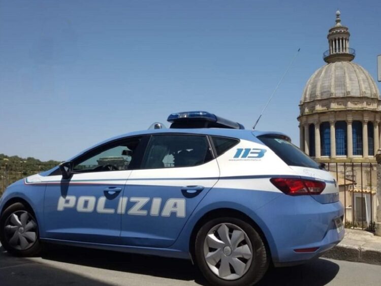 Due persone indagate dalla Polizia di Stato per furto e tentato furto in quattro chiese di Ragusa e provincia
