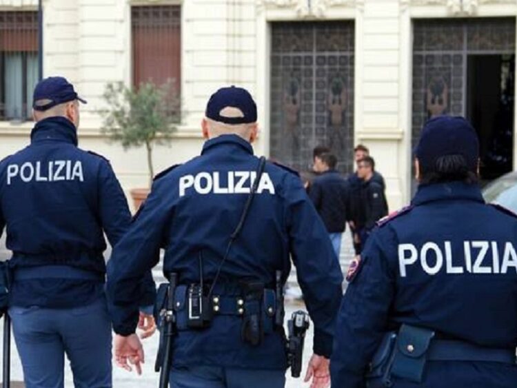 Controlli amministrativi della Polizia a Modica, sanzioni a due esercizi commerciali