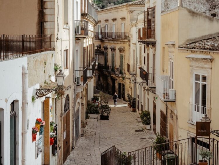 Oggi a Modica al via “N’uovo – momento urbano condiviso”