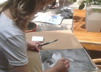 Al Vitaliano Brancati di Scicli l’inaugurazione della personale dell’artista ragusana Mariella Guastella