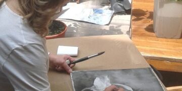 Al Vitaliano Brancati di Scicli l’inaugurazione della personale dell’artista ragusana Mariella Guastella