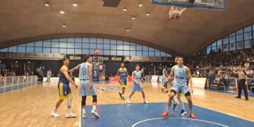 La Virtus resiste da grande squadra e piega Salerno in volata
