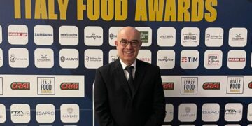 ULIBBO, l’amaro che ha il gusto delle campagne ragusane, premiato all’Italy Food Awards come “Miglior Liquore d’Italia”