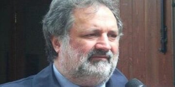 Una scelta non condivisa – Sit in contro l’intitolazione del Museo regionale Archeologico ibleo a Biagio Pace