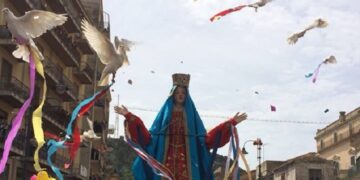 Modica, per la Domenica di Pasqua le colombe voleranno senza nastri alle zampe