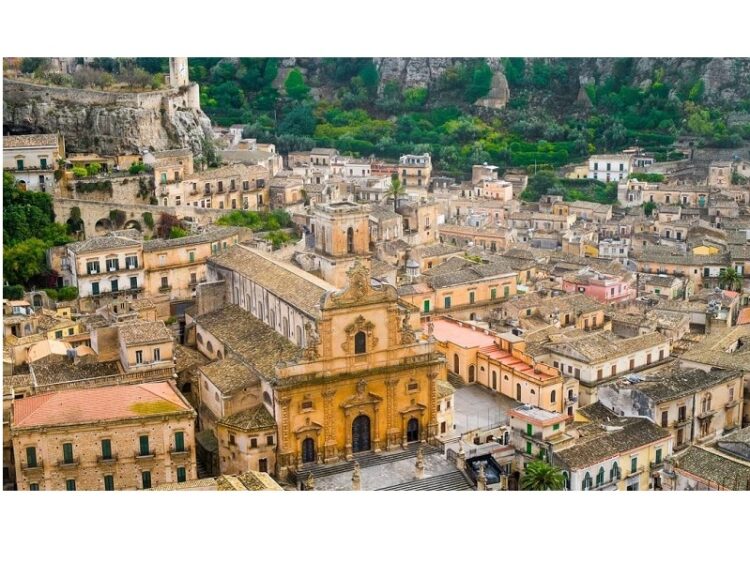 A Modica arriva “’N’Uovo – mo(vi)mento urbano condiviso”