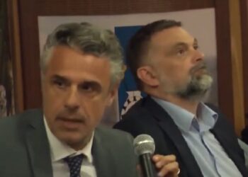 Incontro a Ragusa degli  agricoltori con il senatore Sallemi e con il senatore De Carlo, Presidente della Commissione Agricoltura del Senato