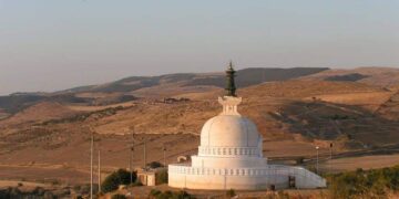 LA STRADA PER LA PACE