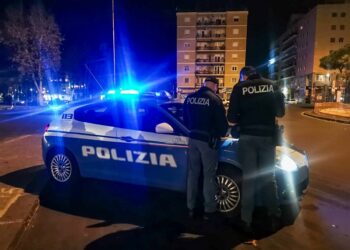 Ragusa, agenti della Squadra Volante della Polizia di Stato, sventano il furto di un motociclo