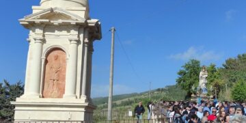 Rientro al Santuario di Gulfi per la Regina e Patrona di Chiaramonte, Maria SS di Gulfi
