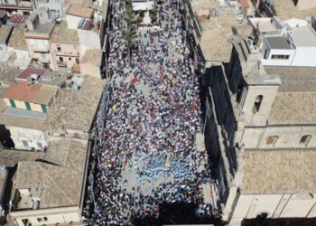 Maria Santissima di Gulfi, domani e’ in programma il Raduno del Clero, mercoledì si tiene la ‘Discesa’