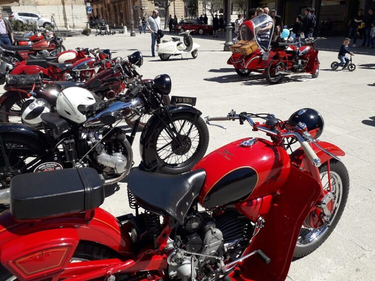 Edizione 2024 del Motoday di Primavera organizzato dal Veteran car club ibleo