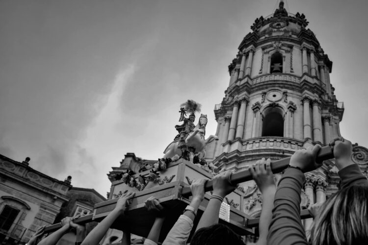 Nel vivo a Modica i festeggiamenti in onore di San Giorgio