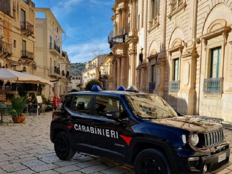 Carabinieri: controllo straordinario del territorio di Scicli, un arresto e due segnalazioni alla prefettura