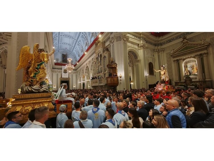 Pasqua a Comiso, sempre una straordinaria festa di popolo