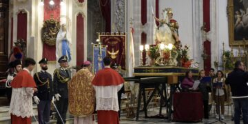 Solenne concelebrazione eucaristica in onore di San Giorgio ieri sera al duomo di Ragusa