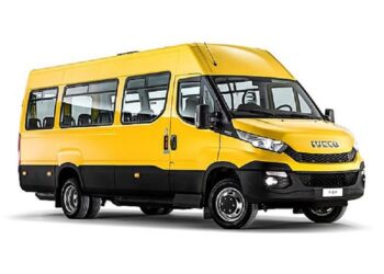 Interrogazione dei consiglieri Bennardo, Caruso e Zagami per l’acquisto di otto scuolabus elettrici già finanziati nel 2023