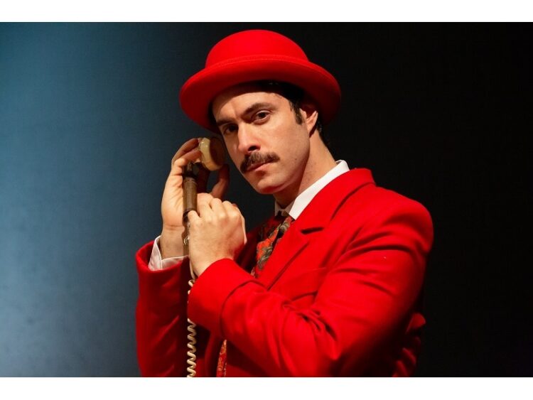 Al ‘Garibaldi di Modica, “La concessione del telefono” di Andrea Camilleri e Giuseppe Dipasquale, con protagonista Alessio Vassallo