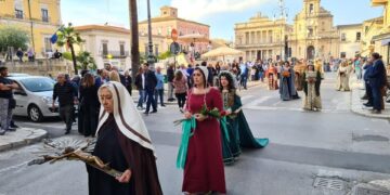 Vittoria, torna domani il corteo storico di Santa Rita