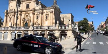 Spaccia hashish a un minore in centro storico a Ragusa, denunciato un gambiano
