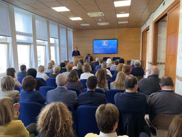 La parità di genere declinata nel linguaggio amministrativo del Libero consorzio comunale di Ragusa