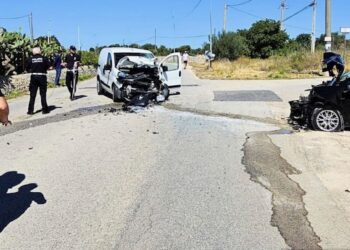 Scontro frontale sulla Rosolini-Modica