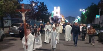 San Giuseppe artigiano, partecipata la festa esterna a Ragusa