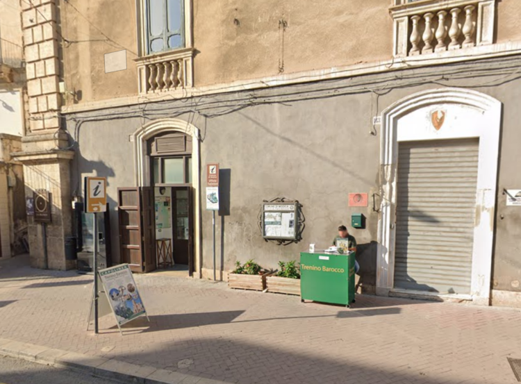 Modica, ladri in azione nella notte all’ufficio turistico comunale