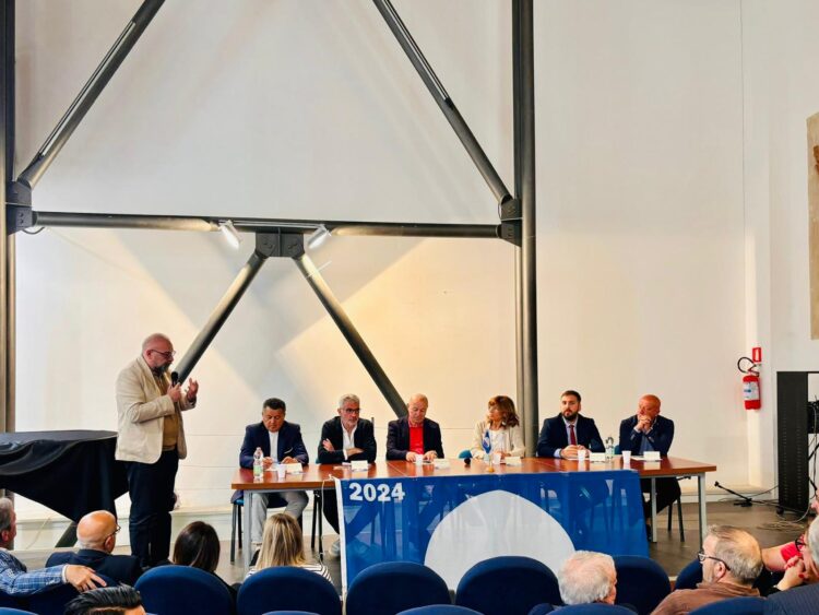 Un marchio comune per le città della provincia di Ragusa con la bandiera blu