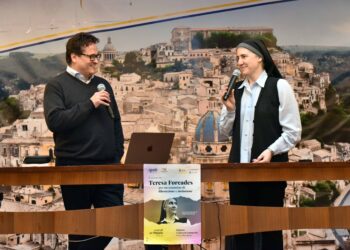 Ragusa, suor Teresa Forcades e l’amore nella diversità