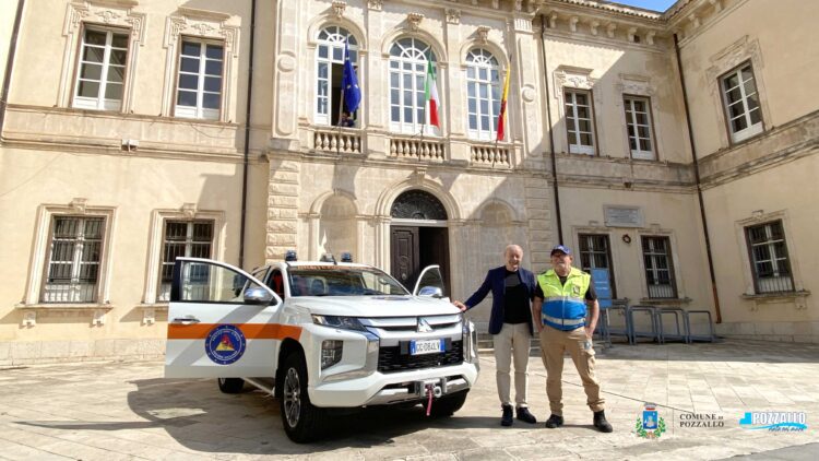 Pozzallo, consegnato alla protezione civile un nuovo mezzo con modulo antincendio