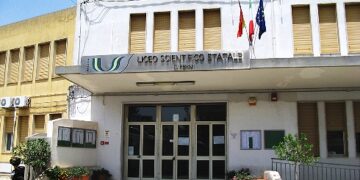Generazione Z e social per un’indipendenza digitale, domani la presentazione del progetto al liceo scientifico Fermi di Ragusa