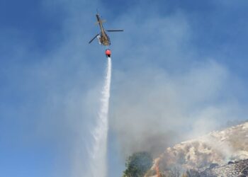 Area forestale in fiamme a Chiaramonte