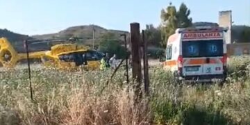 Giarratana, l’ambulanza non può accedere agevolmente alla pista di elisoccorso