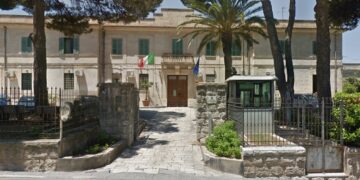 Ragusa, due agenti di polizia penitenziaria in ospedale dopo l’aggressione da parte di un detenuto di nazionalità straniera