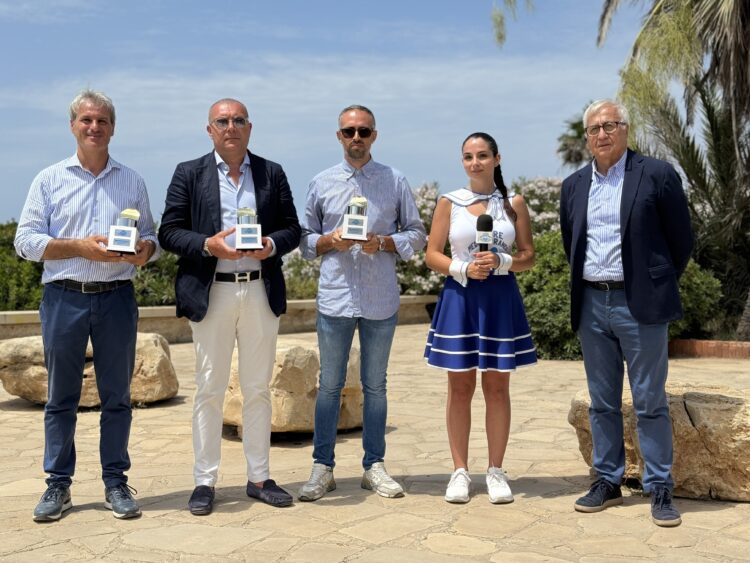 Marina di Modica premiata per l’impegno nella raccolta differenziata degli imballaggi d’acciaio
