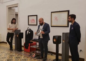 Vittoria, gli “Edonismi” per il finissage anticipato dedicato alla mostra di Fabrizio Clerici