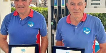 Ragusa, una targa per i cinquant’anni di attività dei fratelli Napoli