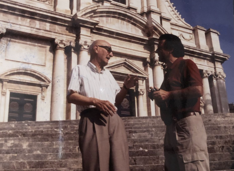 Comiso, “L’ingegnere di Babele” prosegue con una mostra-omaggio a Giuseppe Leone