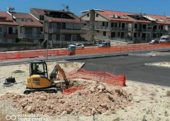 Marina di Ragusa, nasce comitato per dire “no” all’antenna di telefonia pubblica in contrada Nave