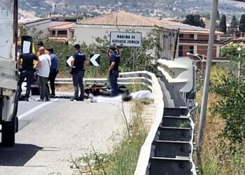 Ispica, giovane finanziere muore in seguito a un incidente stradale nella Locride