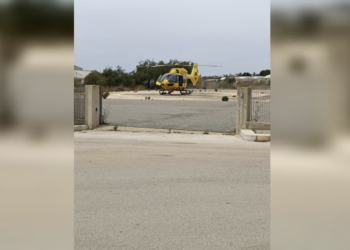 Precipita dal tetto del mercato del Fiore a Scicli, operaio in condizioni critiche trasportato in elisoccorso a Catania