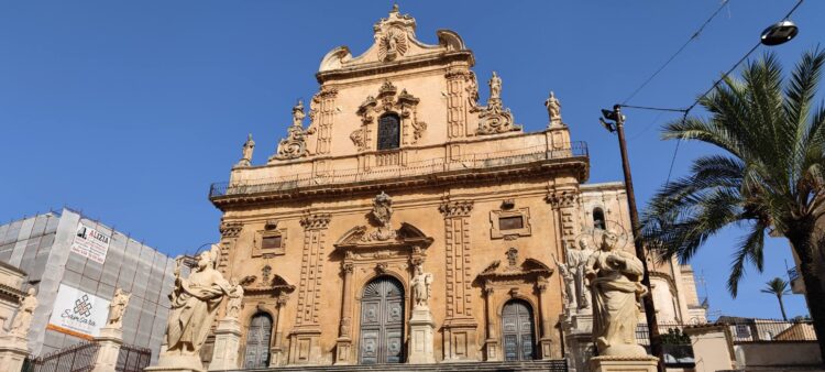 Modica, nel vivo il triduo in onore del patrono San Pietro apostolo