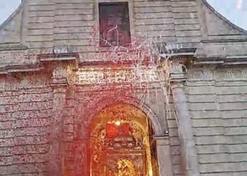 San Giovanni Battista a Chiaramonte, effetti speciali per la “sciuta” tra una folla di fedeli e devoti